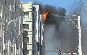 آتش افروزی کارمند معترض در اداره دارائی بندر امام خمینی (ره)