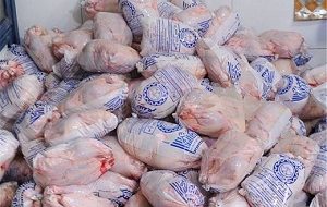 تداوم توزیع مرغ منجمد در بازار خوزستان