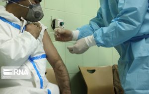 ۲۴۷ دوز واکسن کرونا به کادر درمان خوزستان تزریق شد