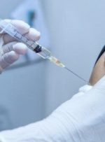 کادر درمان شوشتر واکسینه شدند