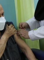 افراد بالای ۶۰ سال برای تزریق دُز سوم واکسن در خوزستان مراجعه کنند
