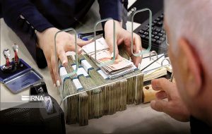 یکی از مشکلات سیستم بانکی نبود نظارت بر بانک های خصوصی است