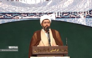 دشمنان 47 سال است تلاش می کنند در کشور تفرقه ایجاد کنند ولی ایران دارای ملتی زنده و هوشیار است