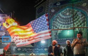 حضور همیشگی مردم در صحنه نشان از وحدت و همبستگی ملت و قدرت کشور است