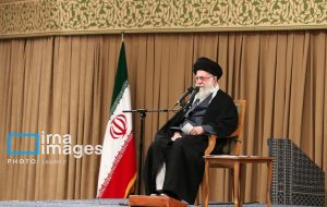 حضور مردم در خیابان ها نشان دهنده ی پیوند دینی و ناگسستنی مردم با ولایت است